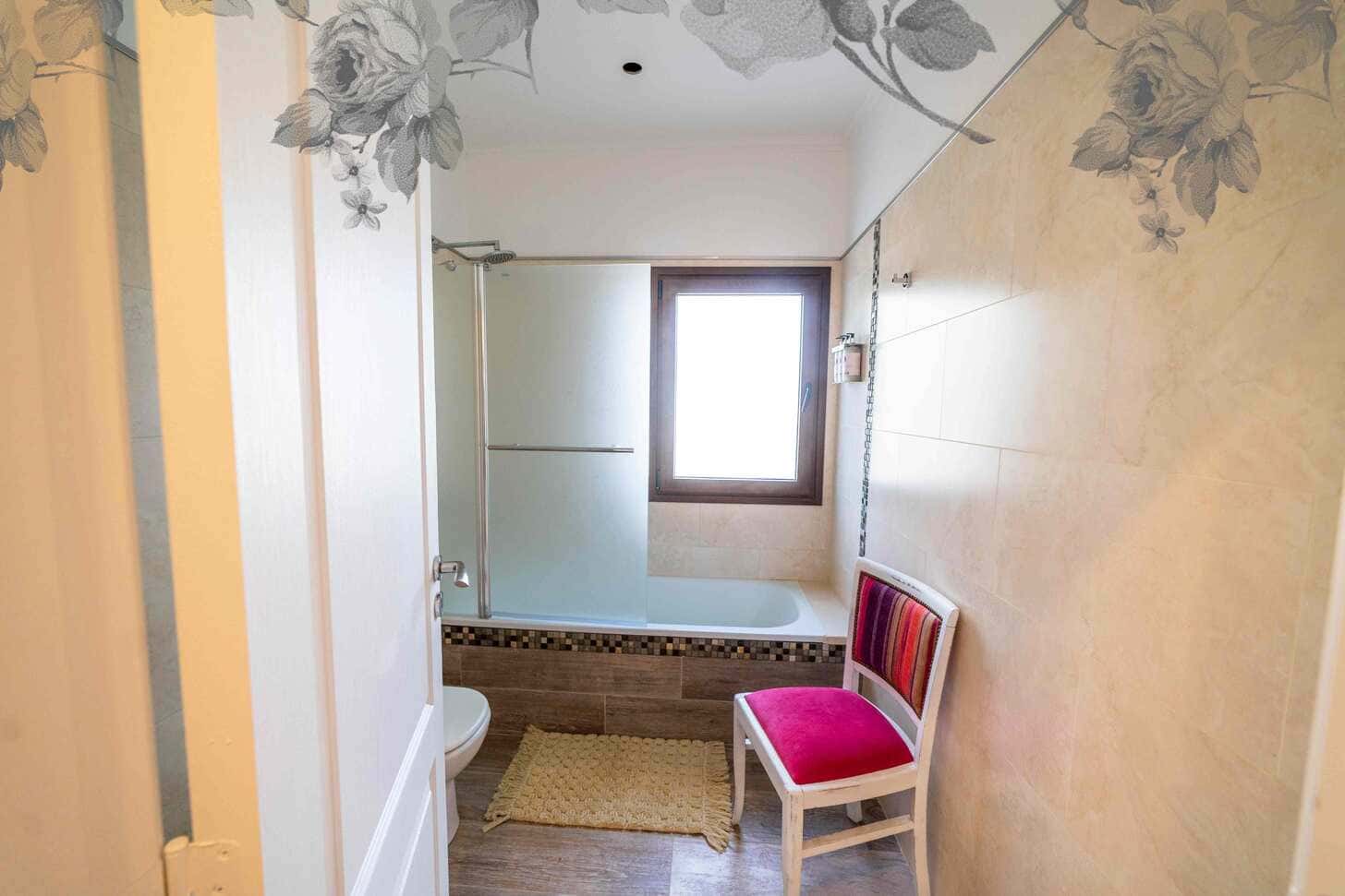 baño desde la puerta